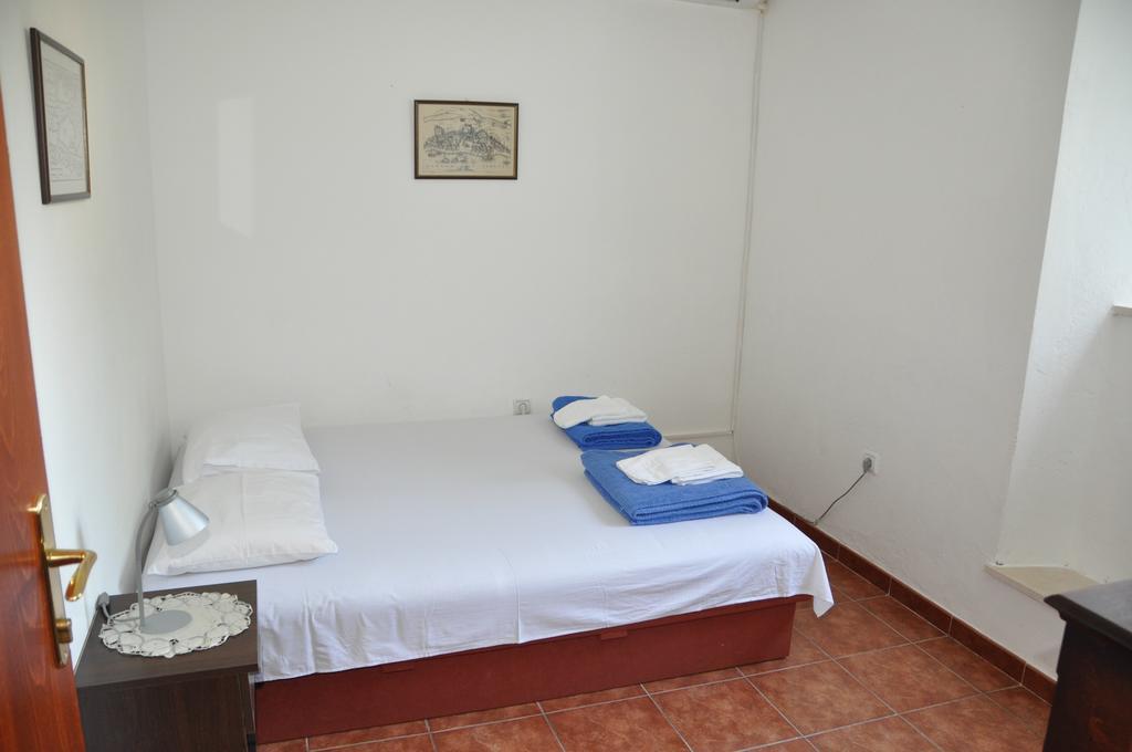 Apartmani Jasmina Котор Экстерьер фото