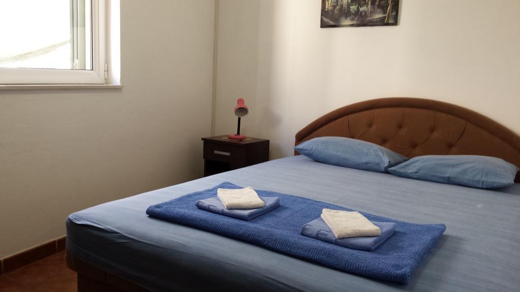 Apartmani Jasmina Котор Экстерьер фото