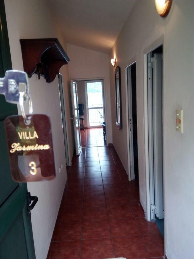 Apartmani Jasmina Котор Экстерьер фото